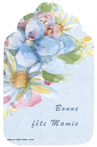 Une carte postale compose de fleurs pour souhaiter une bonne fte  sa mamie.