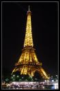 Miniature : Carte postale de nuit, de la tour Effel éclairée à Paris.