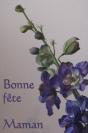 Miniature : Des jolies fleurs bleues pour souhaiter une bonne fte maman.