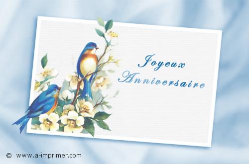 Une jolie petite carte orne d'oiseaux pour souhaiter un joyeux anniversaire