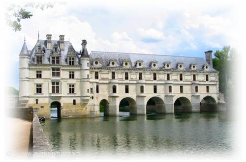 Carte postale du Chateau de Chenonceaux en Indre et Loire.