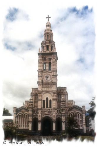 Carte postale de l'glise St Anne  la Runion.