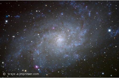 Carte postale de la galaxie du triangle. Astronomie.