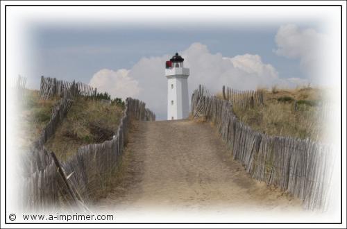 Carte postale d'un phare en Vende.