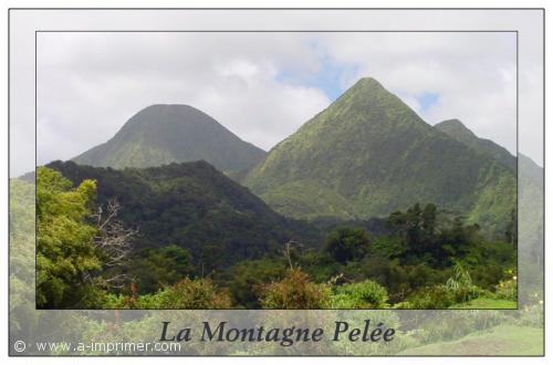 Carte postale des montagnes de Martinique.